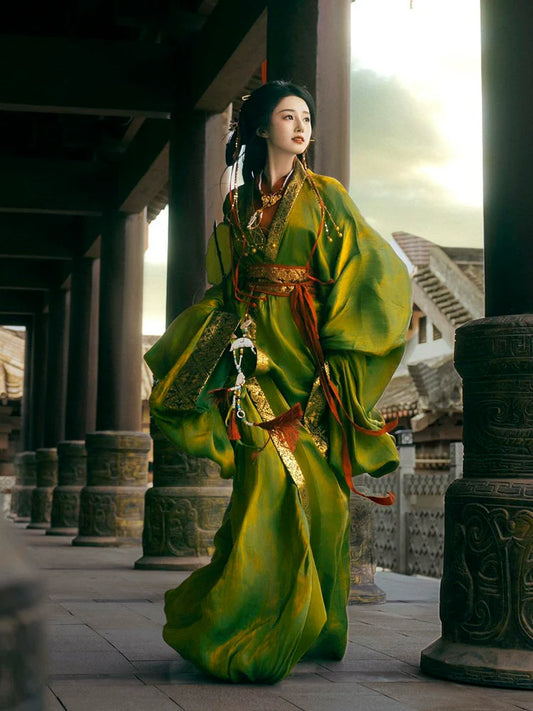 Naturia - Warring States and Han Dynasty Straight Hem Robe