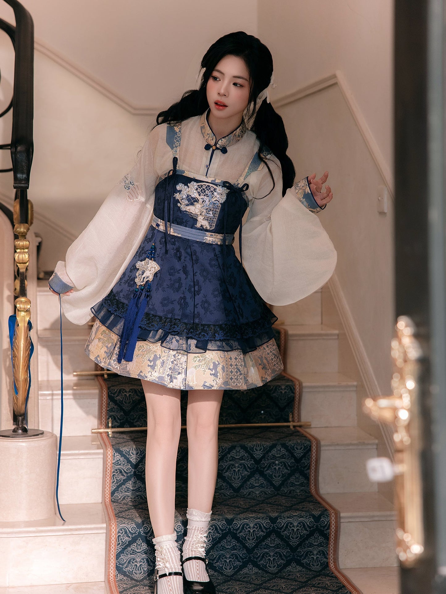 Bogu Baa Baa 博古咩咩 - Eclectic New Chinese Style Overskirt Hanfu Set (Preorder)