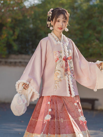 Flower Banquet 团花小宴 - Pipa Sleeve Top & Mamianqun Ming Dynasty Hanfu Set