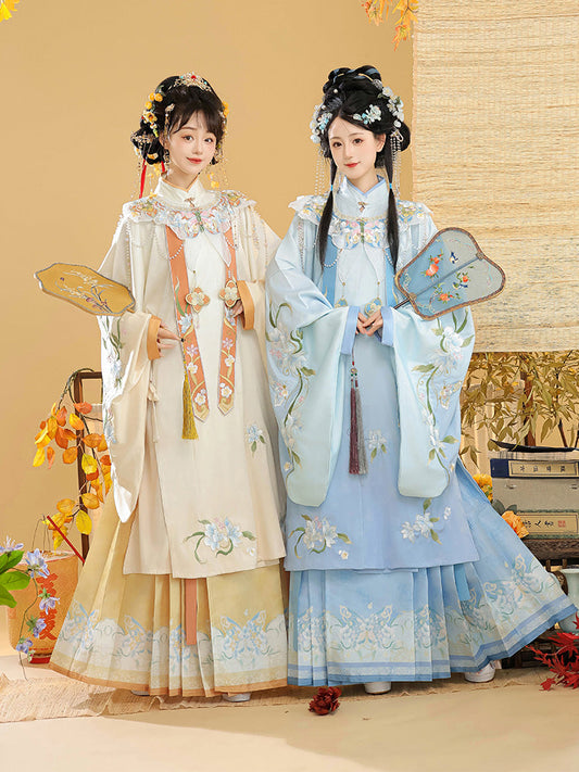 Luzhou 庐州 - Cloud Collar & Mamianqun Ming Dynasty Hanfu Set