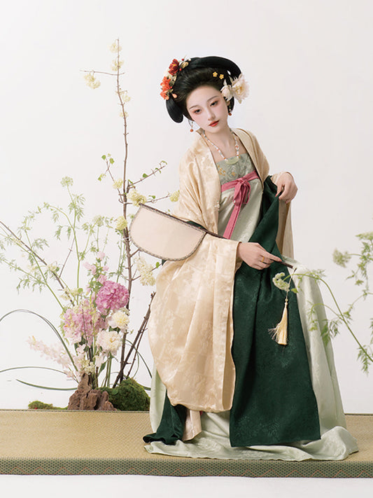 Si Yao 司遥 - Tang Dynasty Style 100% Silk Qixiong Ruqun (Preorder)