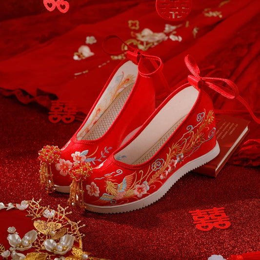 Bloom - Wedge Heels Embroidered Hanfu Bridal Shoes