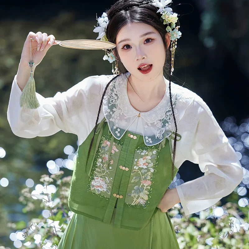 Ming Dynasty x Modern Hanfu: Star of the South 天南星 (Preorder)