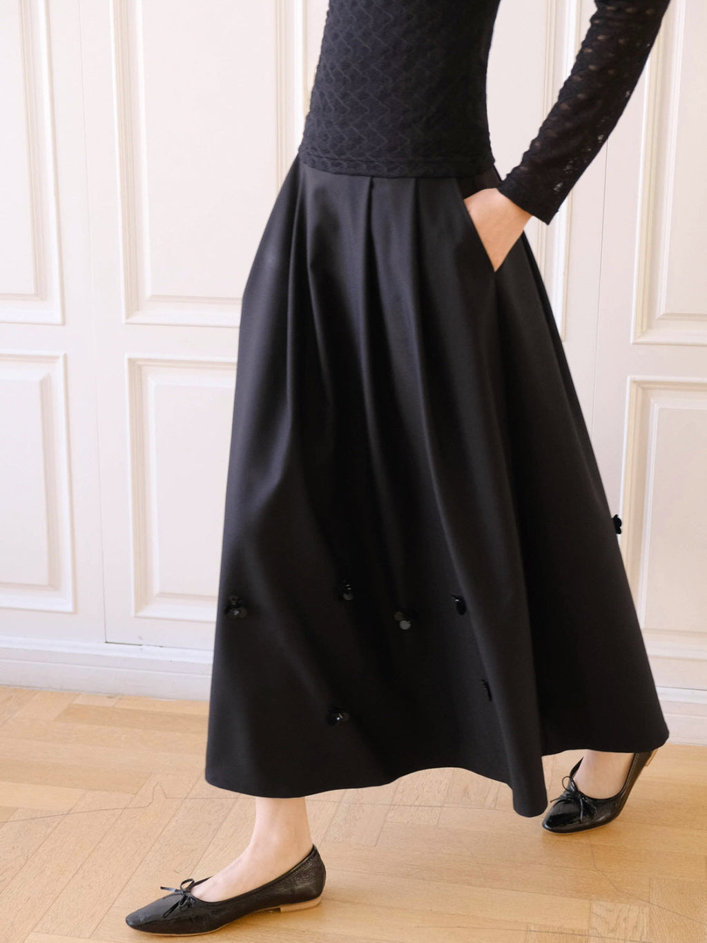 Black Vintage Floral Accent Skirt