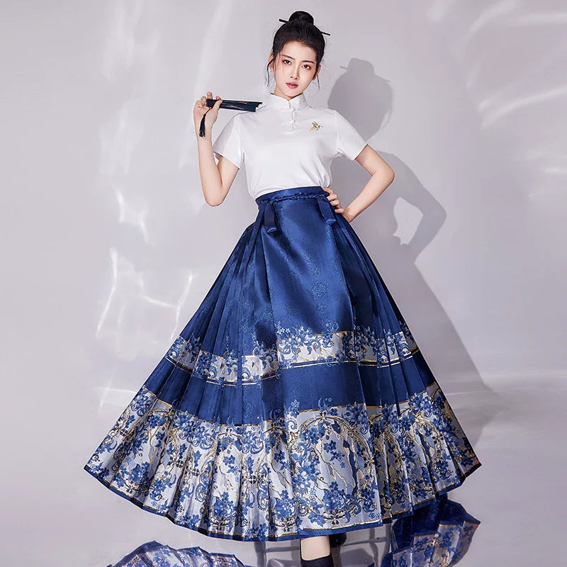 Ming Dynasty Modern Hanfu, Mamianqun, Porcelain 青花瓷