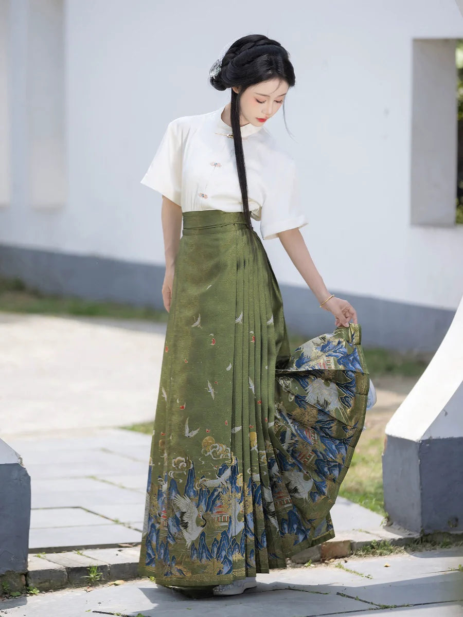 Ming Dynasty Modern Hanfu, Mamianqun, Crane Returns 鹤春归