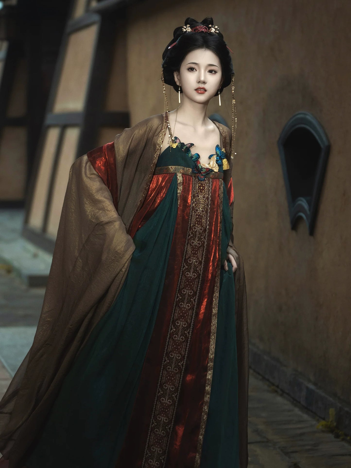 Myth 琉璃 - Tang Dynasty Style Modern Qixiong Ruqun