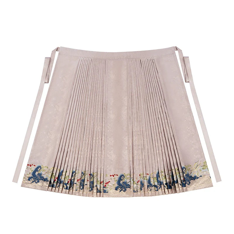 Song Dynasty Silk Hanfu, Mamianqun, Winter Fox 柔嘉 (Preorder)