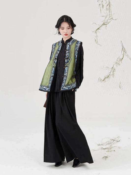 Modern Qing Dynasty Outfit: Porcelain 茗瓷 (Preorder)
