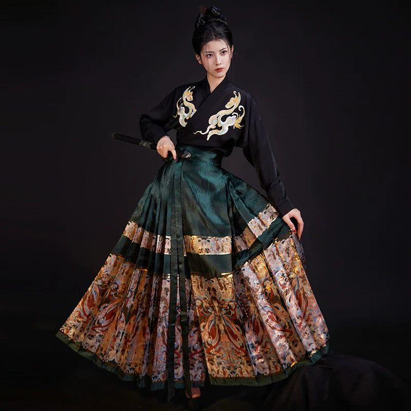 Ming Dynasty Modern Hanfu, Mamianqun, Nuwa Mending the Sky 女娲补天
