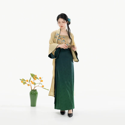Loquat 枇杷 - Modern Song Dynasty Hanfu Outfit (Preorder)