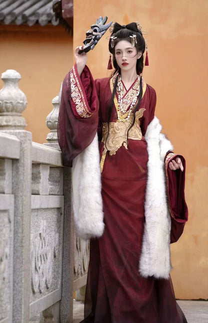 Arctic Fox - Warring States and Han Dynasty Straight Hem Robe