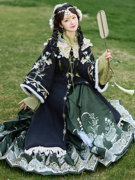 Dark Wood - Cloud Collar & Mamianqun Ming Dynasty Hanfu Set