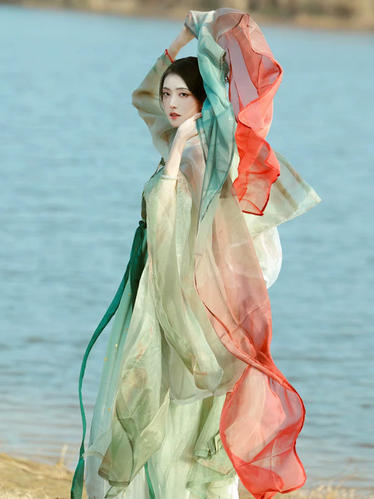 Pipa Beauty 枇杷美人 - Tang Dynasty Style Hanfu Dress Heziqun