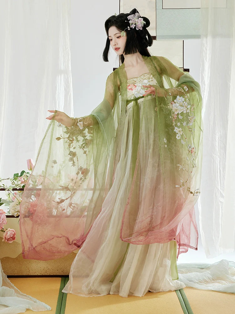 Golden Branch 金枝 - Tang Dynasty Style Qixiong Ruqun