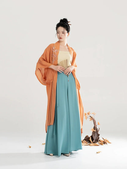Yi Zhou 弋舟 - Modern Song Dynasty Hanfu Outfit (Preorder)