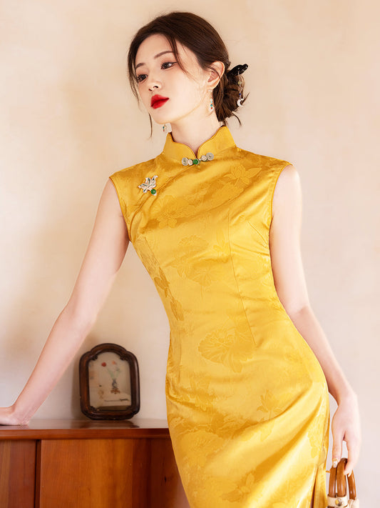 Huangjin 黄锦 - Sleeveless Yellow Midi Cheongsam