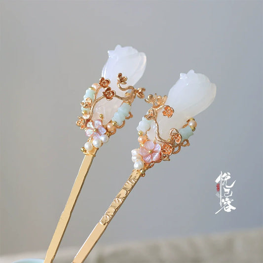 Hair Pin: Jade Rongzi
