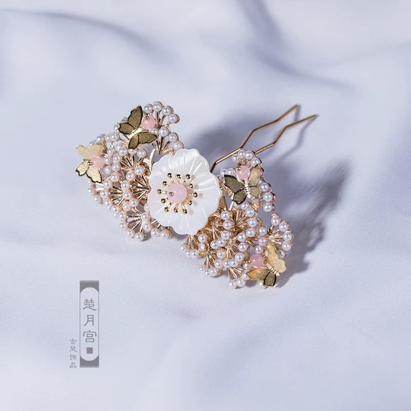 Headdress: Million Petals
