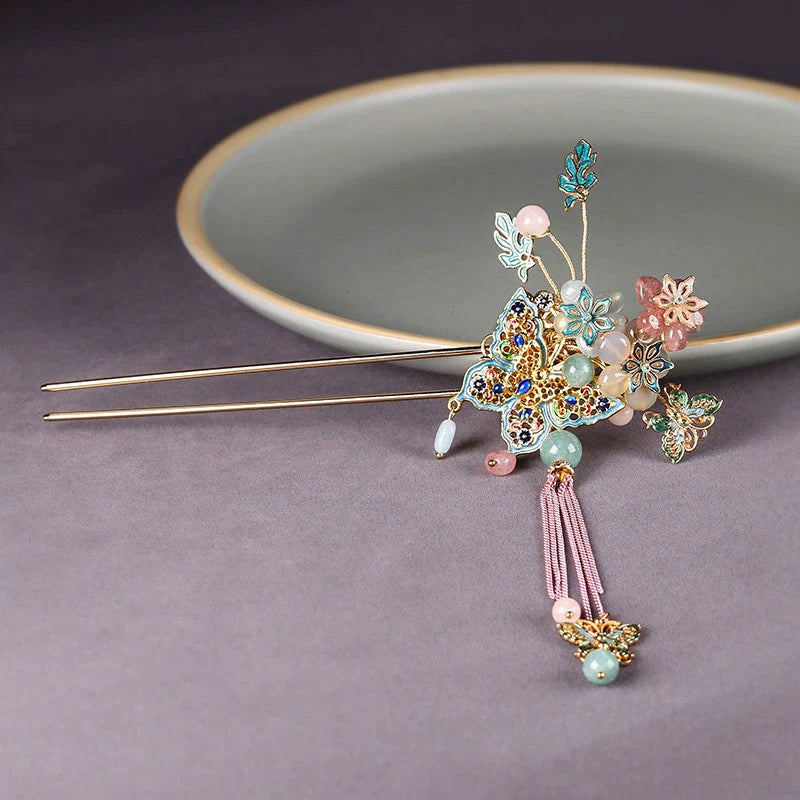 Antique U-shaped Hair Stick: Princessia
