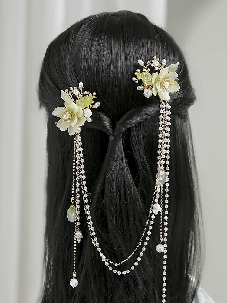Back Hair Pin: Gardenia