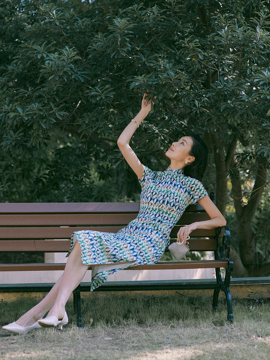 Summer Glaze 夏釉 - Cotton Short Sleeves Mid Length Retro Cheongsam (Preorder)