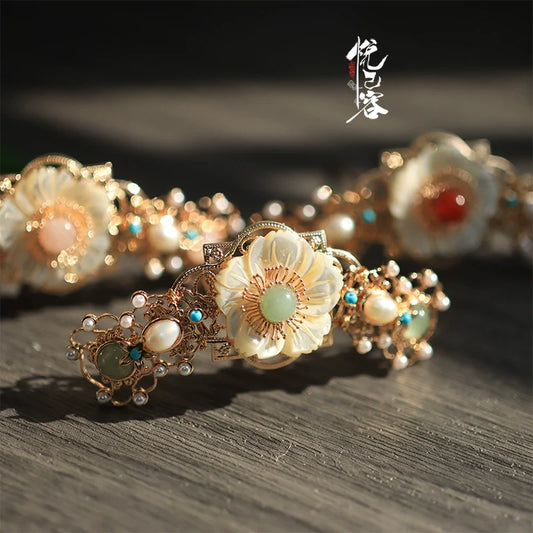 Crown: Xiao Qingmei