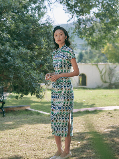 Summer Glaze 夏釉 - Cotton Short Sleeves Mid Length Retro Cheongsam (Preorder)