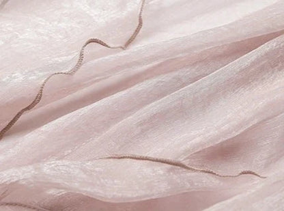 Song Dynasty x Modern Hanfu: Rouge Snow 胭脂雪 (Preorder)