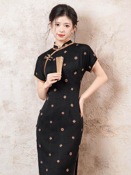 Xuanwen 玄纹 - Short Sleeve Retro Style Long Cheongsam