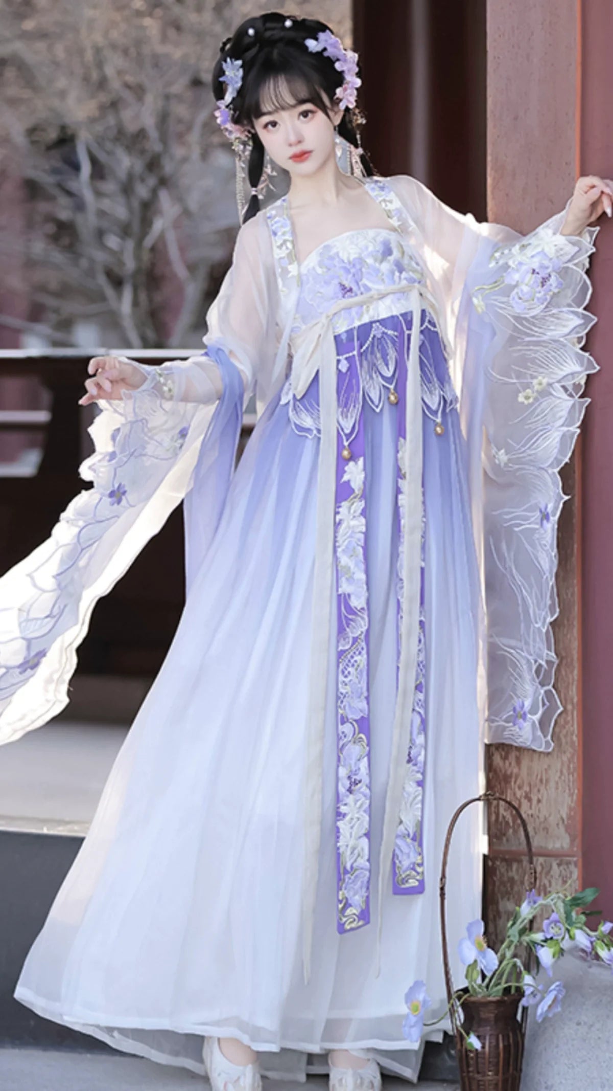 Fanghua - Tang Dynasty Style Hanfu Dress Heziqun
