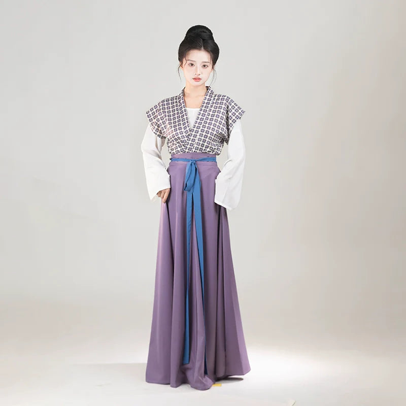 Garden After Rain 雨后花园 - Tang Dynasty Style Beizi Qiyao Ruqun