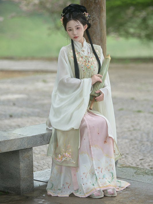Meaning of Flowers 花间意 - Bijia & Mamianqun Ming Dynasty Hanfu Set