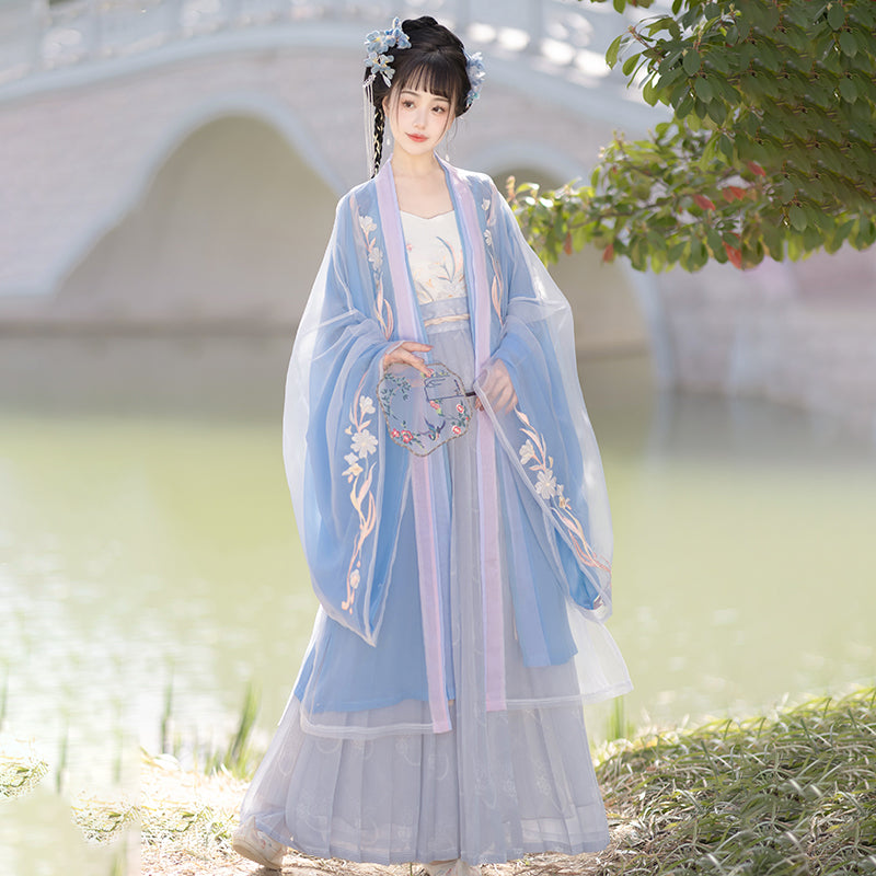 Indigo Blossoms - Song Dynasty Style Qiyao Ruqun Hanfu