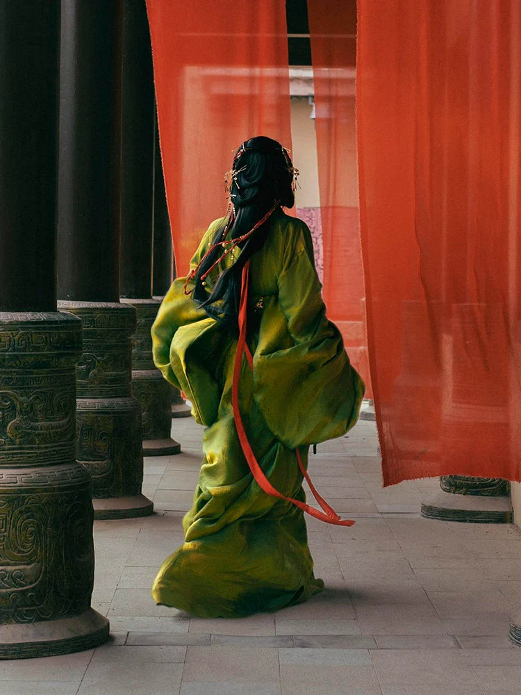 Naturia - Warring States and Han Dynasty Straight Hem Robe