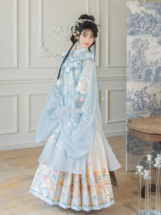 Crescent Frost 半月霜 - Cloud Collar & Mamianqun Ming Dynasty Hanfu Set