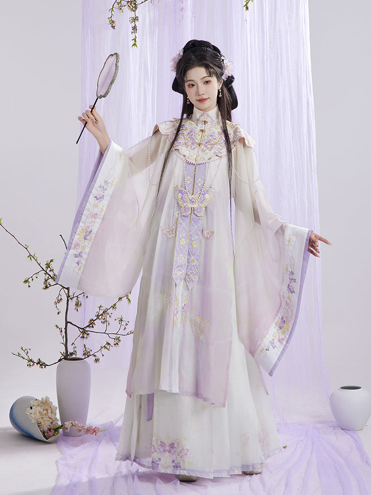 Lifelike 栩栩 - Cloud Collar & Mamianqun Ming Dynasty Hanfu Set