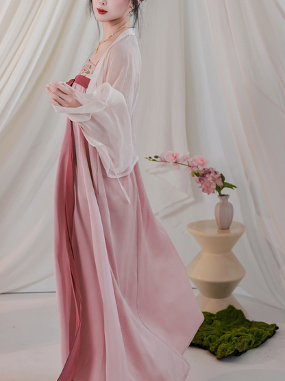 Full of Spring 满春娇 - New Chinese Style Tang Dynasty Hanfu (Preorder)