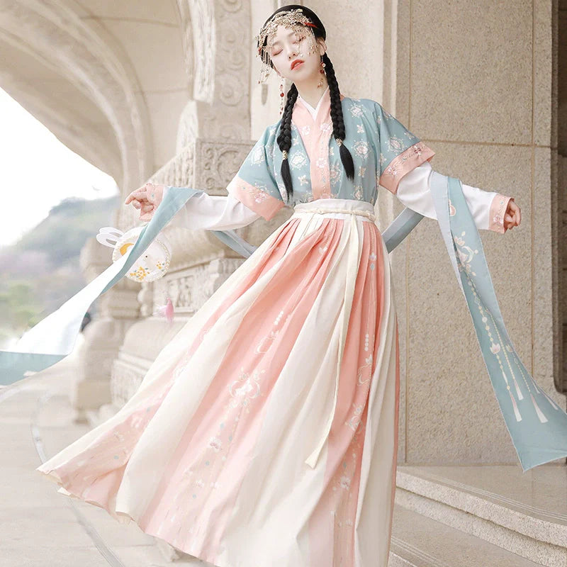 Lantern Fate 灯缘 - Tang Dynasty Style Beizi Qiyao Ruqun