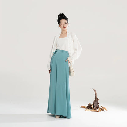 Yi Zhou 弋舟 - Modern Song Dynasty Hanfu Outfit (Preorder)