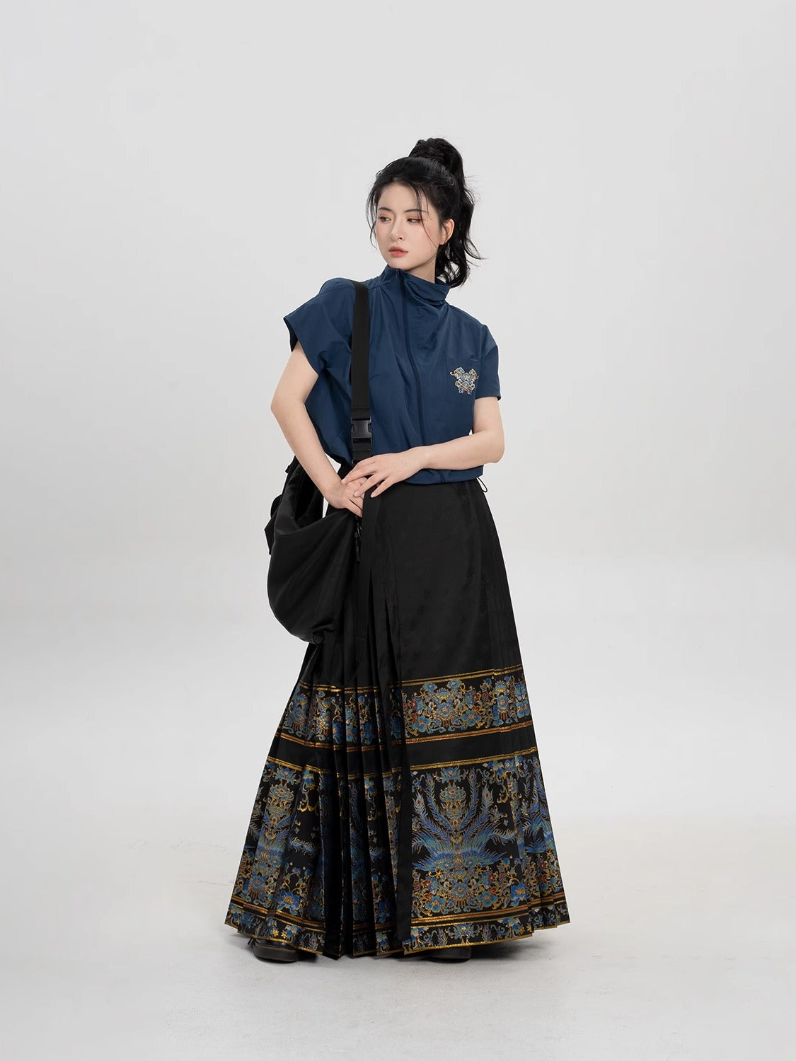 Bingzhi 秉知 - New Chinese Style Zipper Jacket and Mamianqun Set (Preorder)