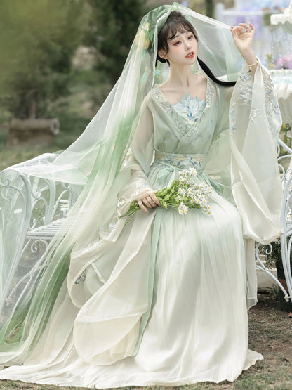 Magnolia Goddess 玉兰神 - Wei Jin Style Flower Fairy Qiyao Ruqun