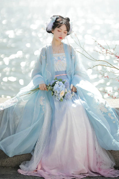 Chang'E - Tang Dynasty Style Hanfu Dress Heziqun