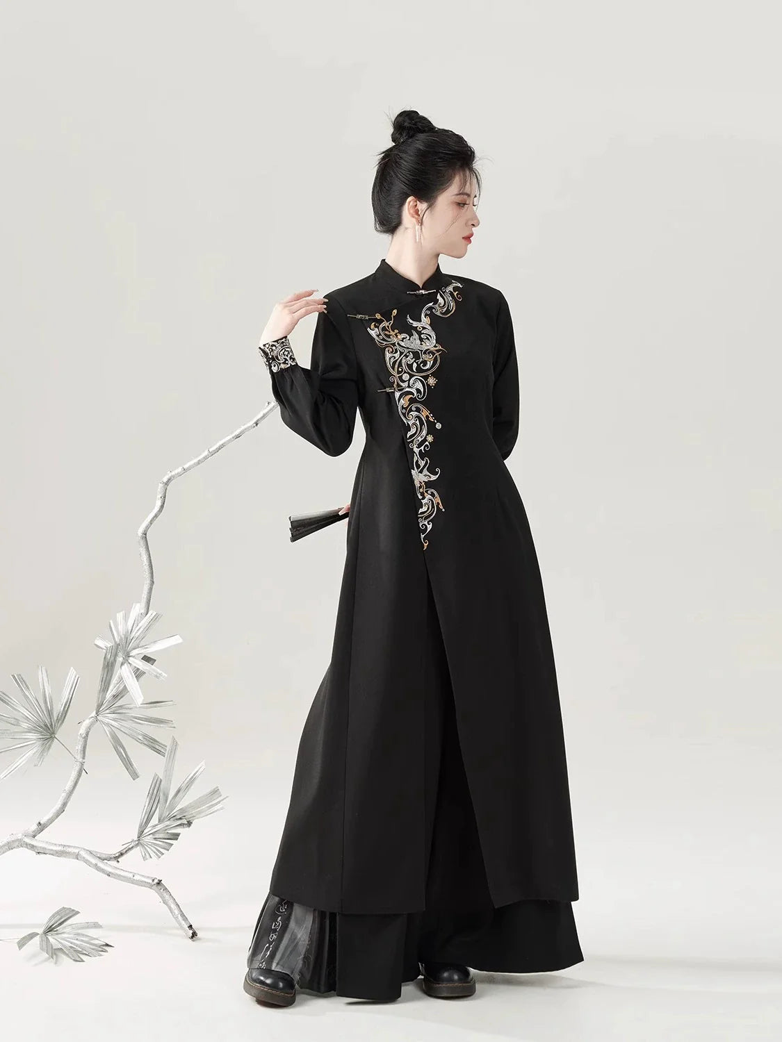 Song Dynasty, Modern Hanfu, Gold and Silver 金银 (Preorder)