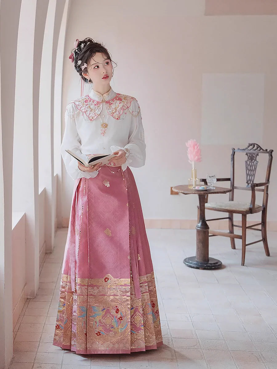 Ming Dynasty Modern Hanfu, Mamianqun, Spring Melodies 三春序 (Preorder)