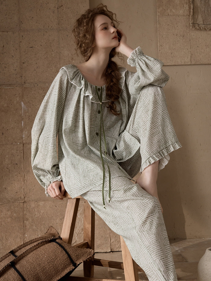 Vintage Ruffle Collar Pajamas