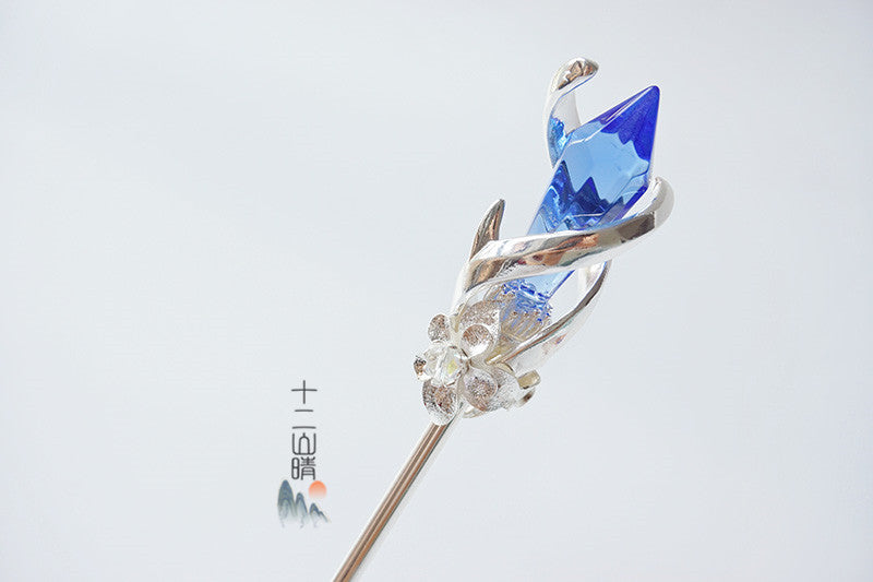 Hair Pin: Divine Stick