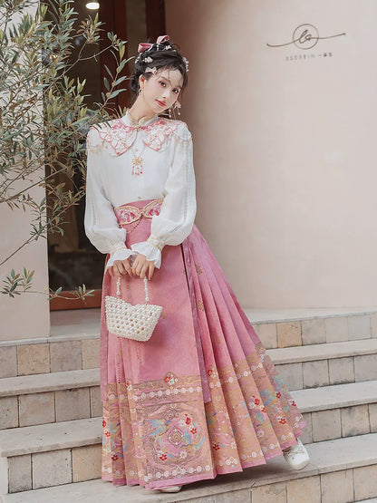 Ming Dynasty Modern Hanfu, Mamianqun, Spring Melodies 三春序 (Preorder)