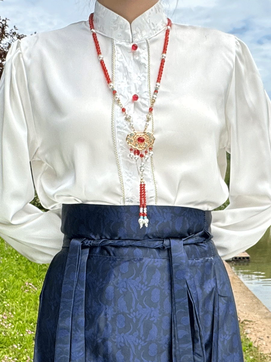 Hongluan Chinese Style Necklace