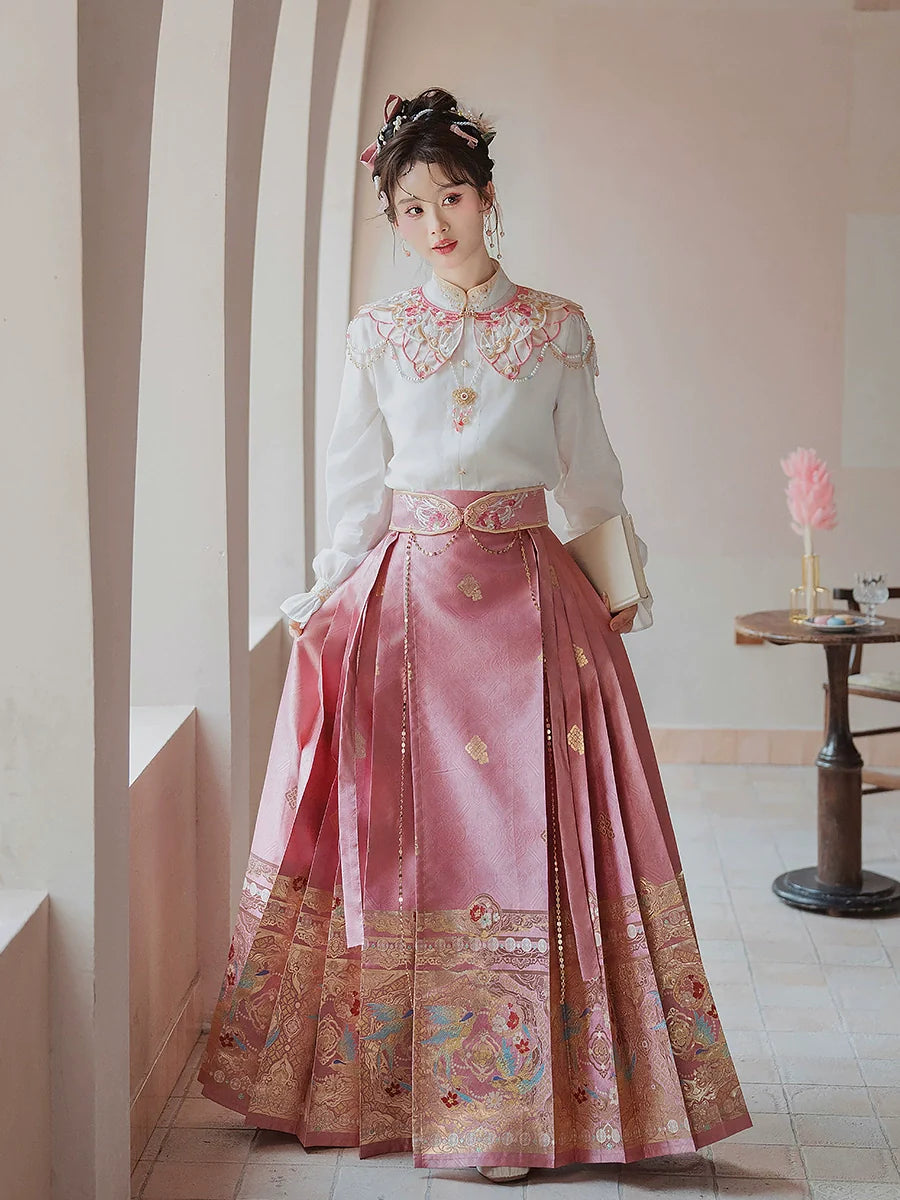 Ming Dynasty Modern Hanfu, Mamianqun, Spring Melodies 三春序 (Preorder)